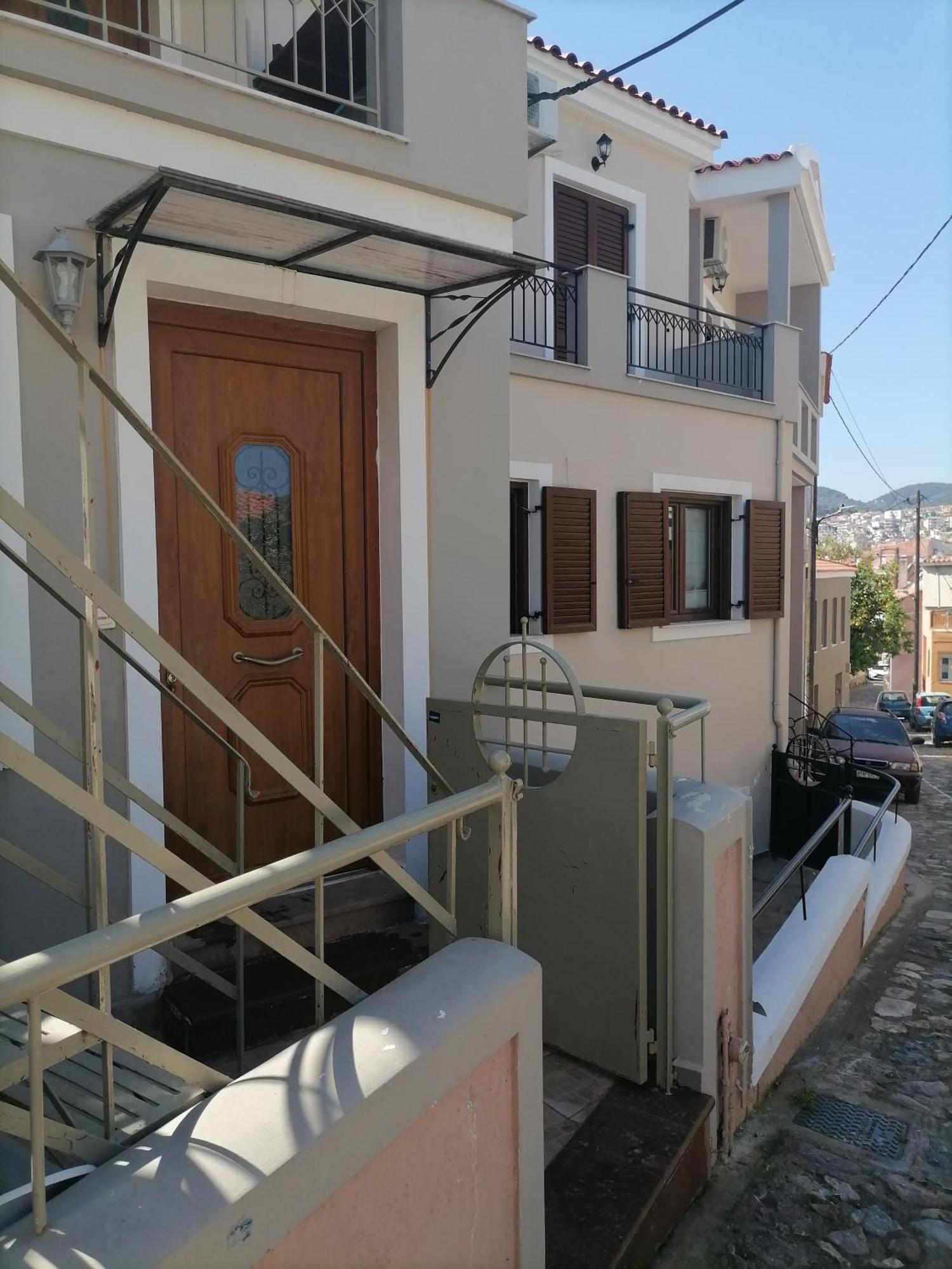 Pergamos Apartment Mytilíni Exterior foto